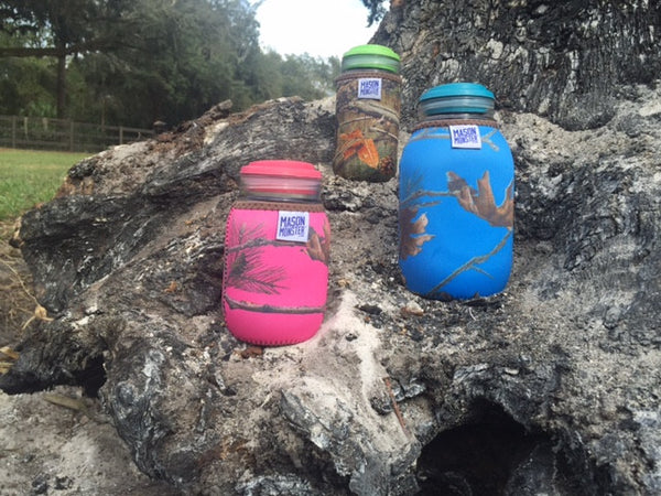 Eco Insulator™ - Pint- Reversible (Pink & Blue CAMO with Brown Binding & Stitching)